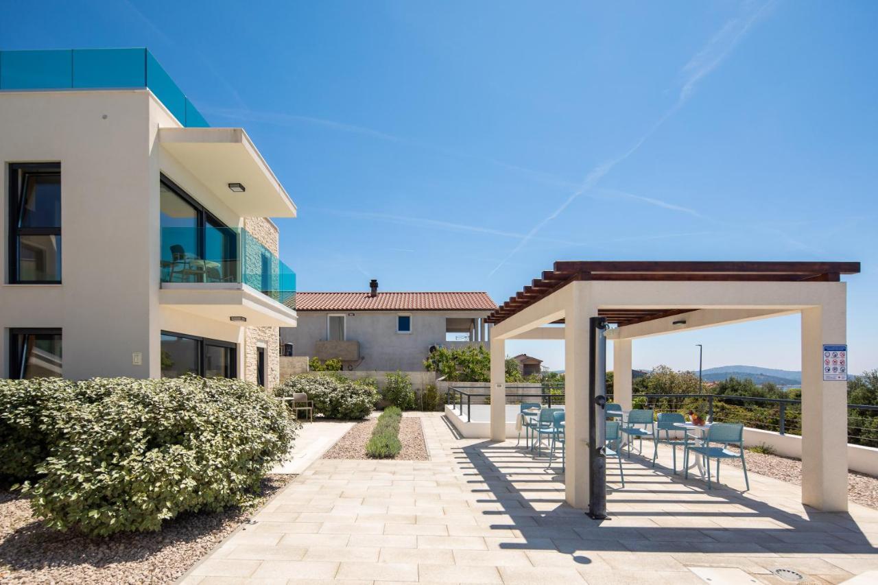 Sun Resort Apartments Zecevo Exterior photo