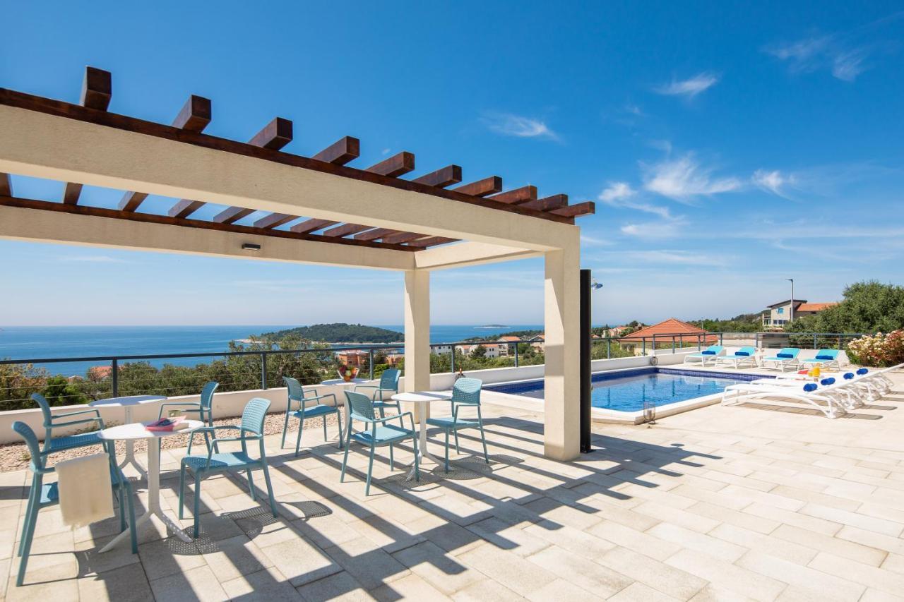 Sun Resort Apartments Zecevo Exterior photo